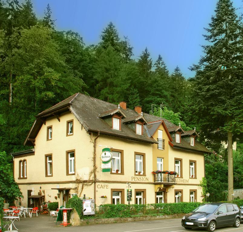 Pension Waldheim Friburgo em Brisgóvia Exterior foto